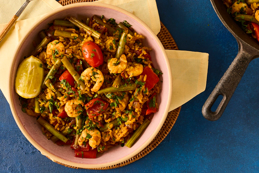 This take on the Spanish seafood and rice dish tastes like sunshine. It’s packed with plump prawns, crunchy pepper, green beans and juicy tomatoes. The real beauty, though, is that the rice (along with a sprinkle of golden turmeric) is cooked separately then mixed into the smoky sauce at the end, so there’s less stirring and it’s ready rapido!