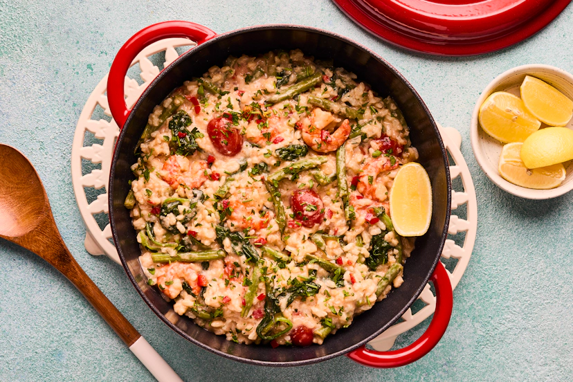 A feast for the eyes as well as the taste buds, this creamy risotto mixes arborio rice with plump prawns, green beans, spinach and tomatoes and a hint of chilli and garlic. Top tip: keep stirring while you’re cooking for the silkiest texture. Shrimply the best!
