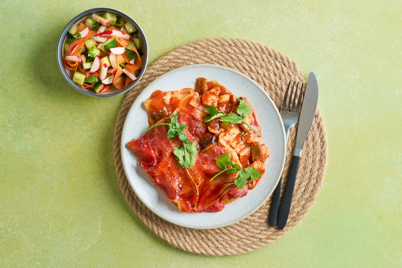 We’ve put the fun into fusion with this on-trend Korean/Italian mash-up. Chicken and sliced spring onions are layered with pasta in a tomato sauce laced with gochujang, coriander, ginger and garlic. Served with a crunchy carrot, cucumber and radish salad in a gochujang dressing. Wow!