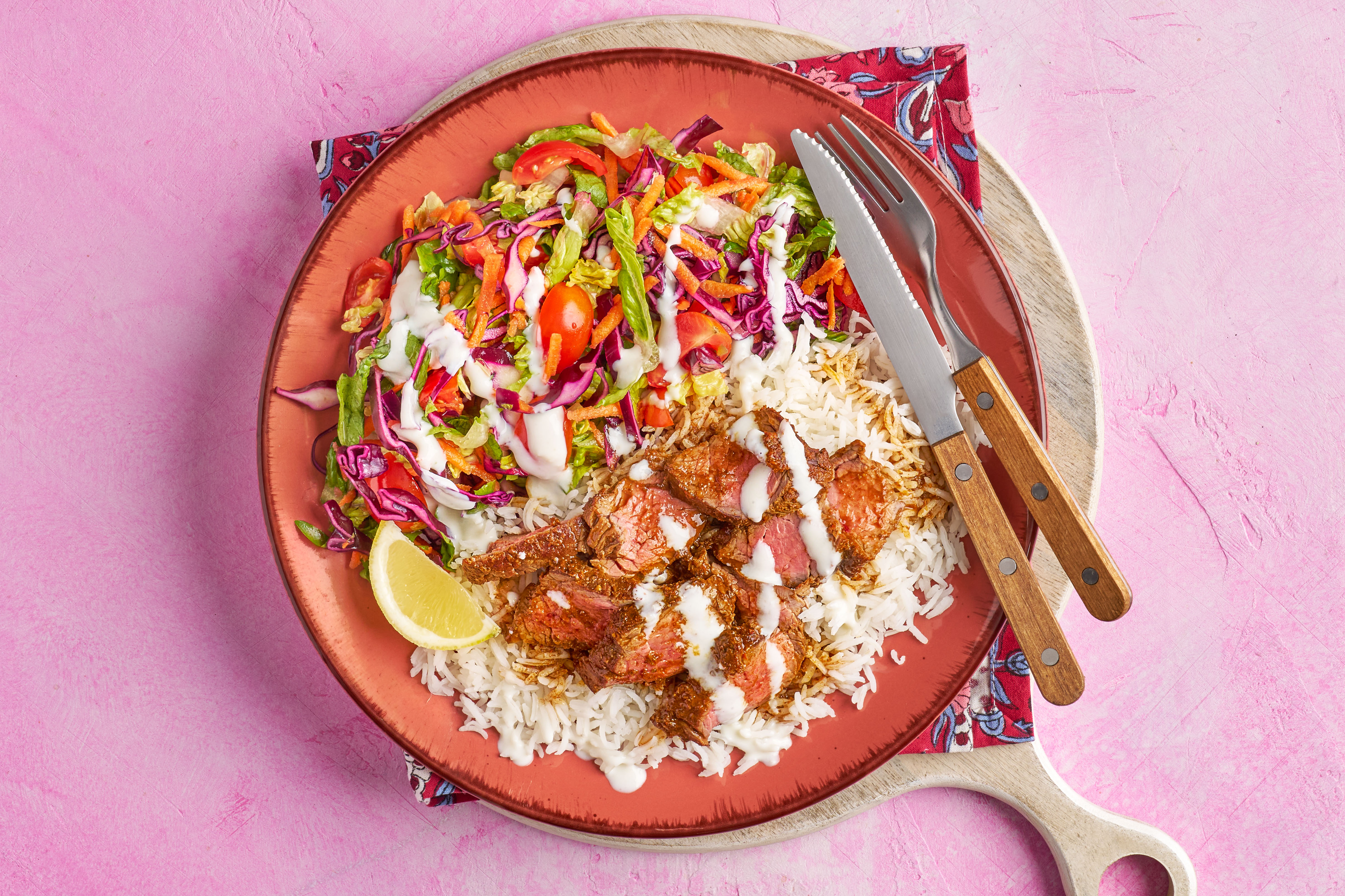 Steak kebab bowl with jalapeño salad