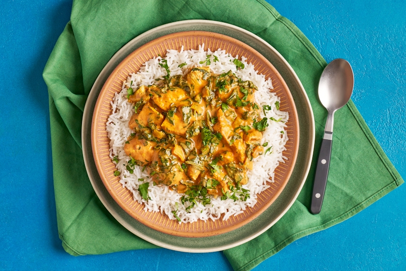 Craving a curry, like, right now?! Meet this marvellously mellow dish. Chicken breast chunks and spinach are gently spiced with ginger, garlic, cumin and curry powder, then enveloped in a creamy tomato sauce. Twenty minutes later, simply spoon onto rice, scatter over coriander and bask in the glow of another excellent dinner decision.