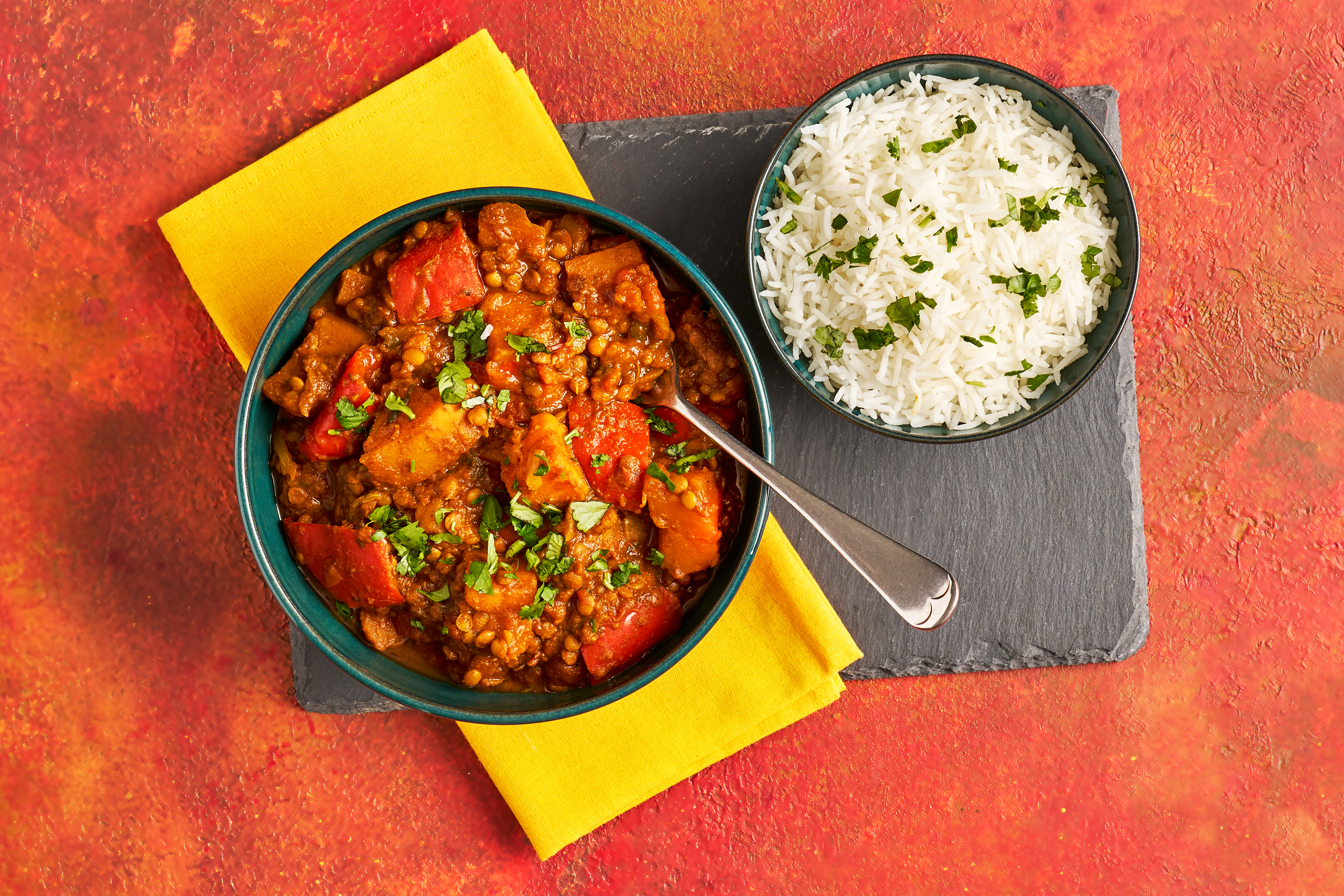 Slow-cooker sweet potato & lentil curry