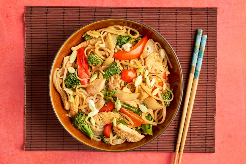 This satisfying, richly flavoured bowlful sees balsamic vinegar, oyster sauce and tamari join forces to create an umami dream team. Sizzled with ready-sliced chicken, crunchy veg and a cheeky chilli kick – and combined with slurpy noodles – it’s a whirlwind in a wok you’ll want to linger over.