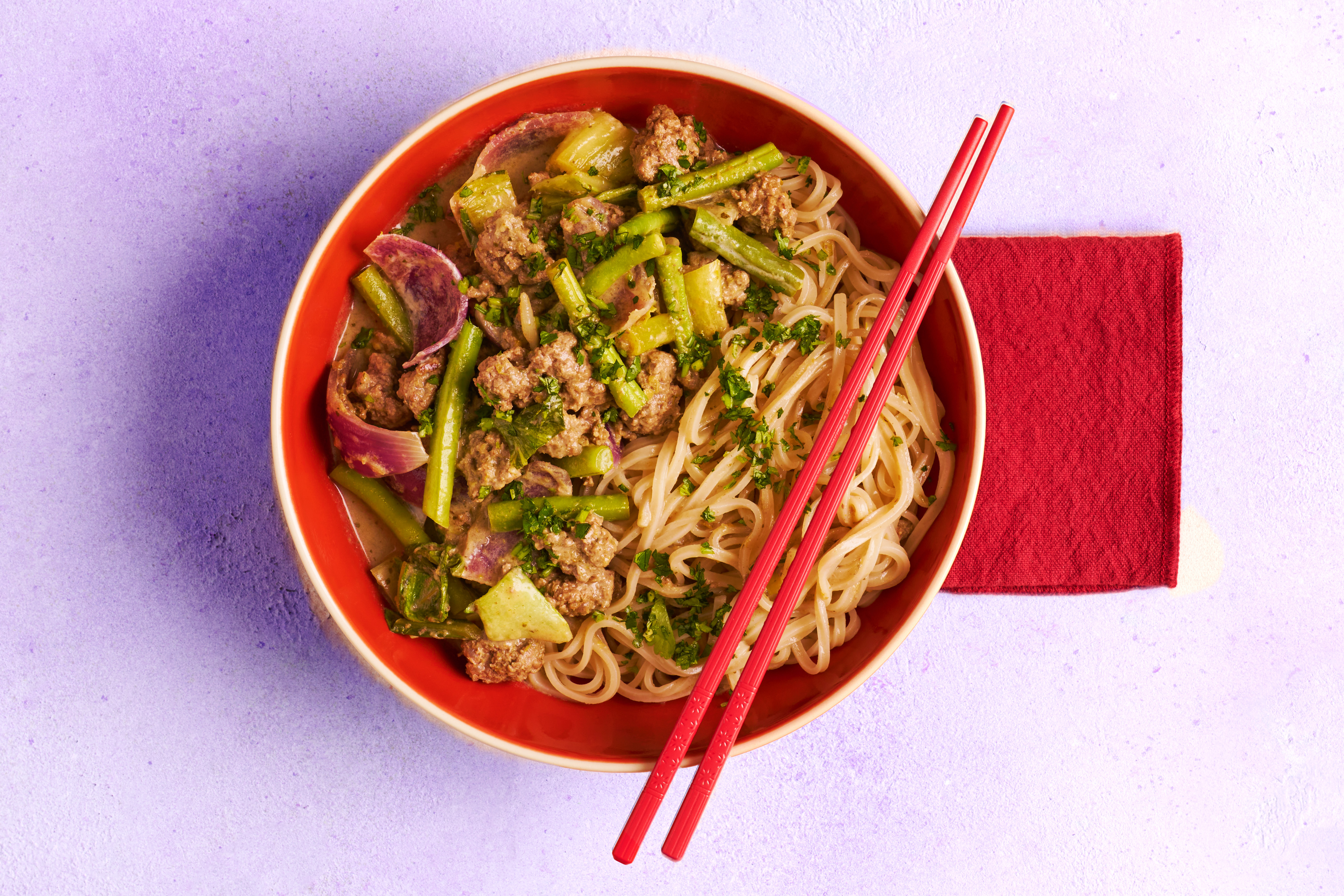 Fragrant green Thai beef noodle curry